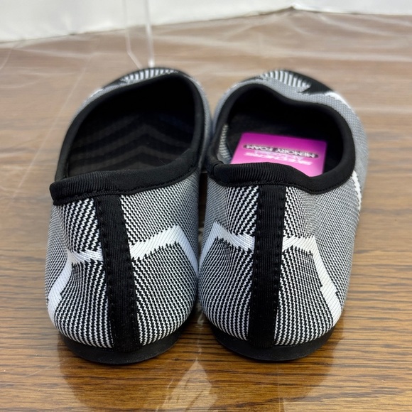 Sketchers Cleo Sherlock knit flats . Size 8. NWOT. - Picture 4 of 6